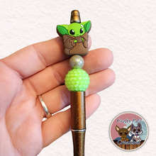 Load image into Gallery viewer, Baby Green Alien Beaded Pen
