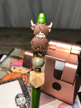 Load image into Gallery viewer, Brown Highland Cow Beaded Pen
